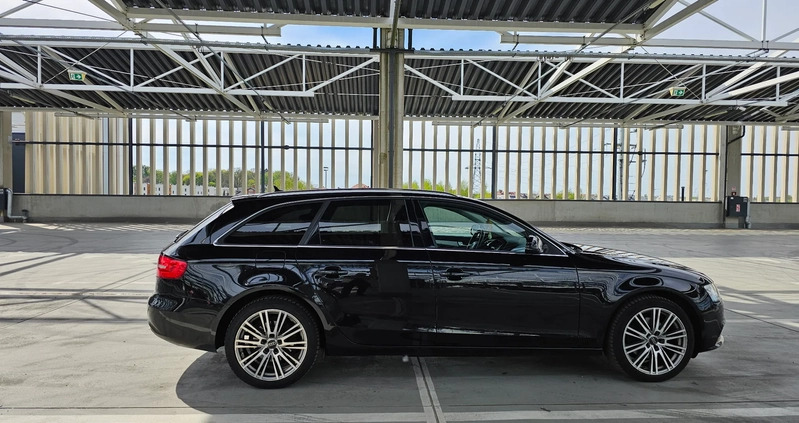 Audi A4 cena 49900 przebieg: 259314, rok produkcji 2015 z Barczewo małe 379